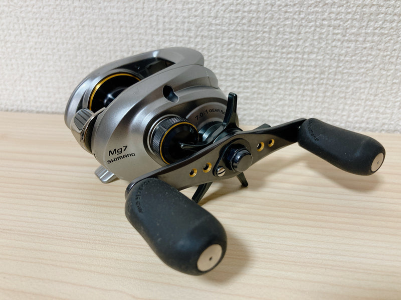 Shimano Baitcasting Reel 09 ALDEBARAN Mg7 7.0:1 Right Bass Fishing Reel