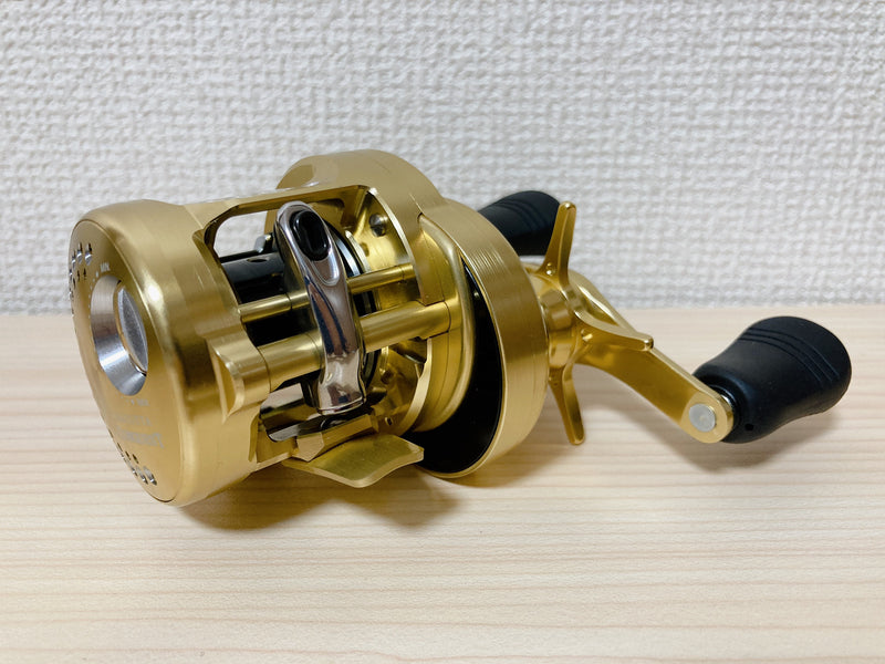 Shimano Baitcasting Reel 15 CALCUTTA CONQUEST 101HG Left Gear Ratio 6.8 IN BOX