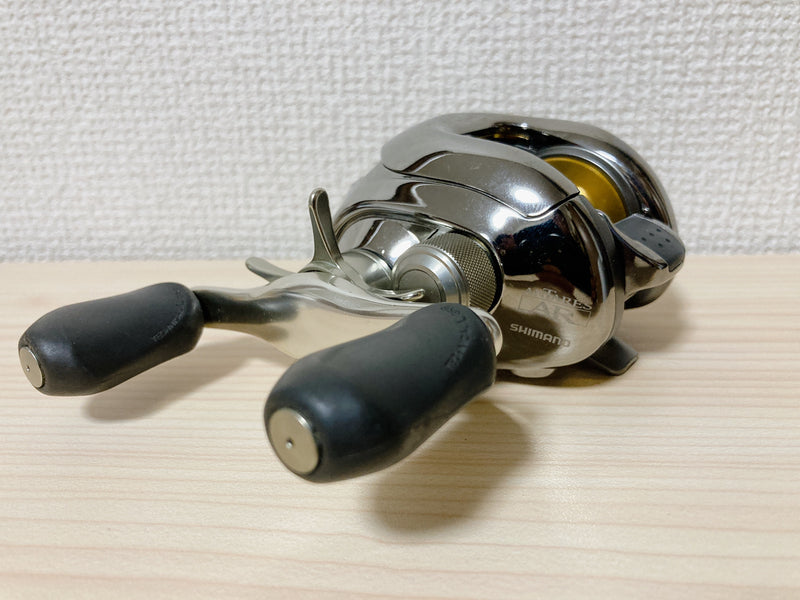 Shimano 12 Antares HG Left Baitcasting Reel 7.4:1 good used item from Japan