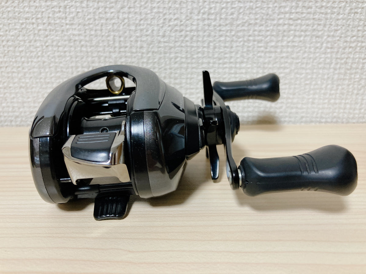 Shimano 18 Antares DC MD XG Baitcasting Reel Livre Fino Plus Fire Knob