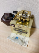 Shimano Baitcasting Reel 01 CALCUTTA CONQUEST 100 Right RH442100 IN BOX-3