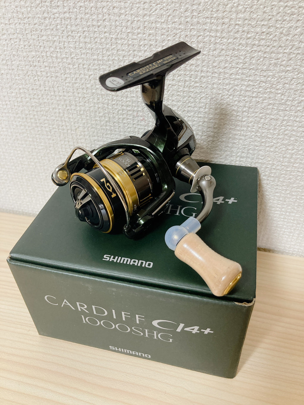 Shimano 18 CARDIFF CI4+ C 3000MHG Spinning Reel New in Box