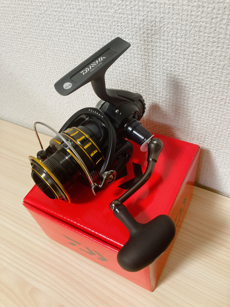 daiwa bg 4000 reel Daiwa Spinning Reel 16 BG 4000 Gear Ratio 4.9:1 Fishing Reel IN BOX