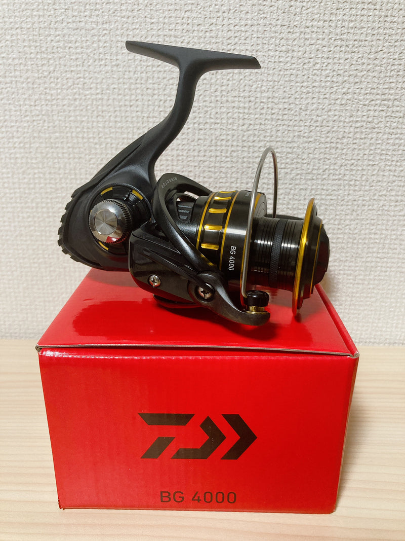 daiwa bg reel 4000 Daiwa Spinning Reel 16 BG 4000 Gear Ratio 4.9:1 Fishing Reel IN BOX