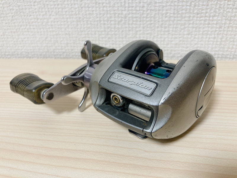 Shimano Baitcasting Reel 97 Scorpion Metanium XT Right Made In Japan