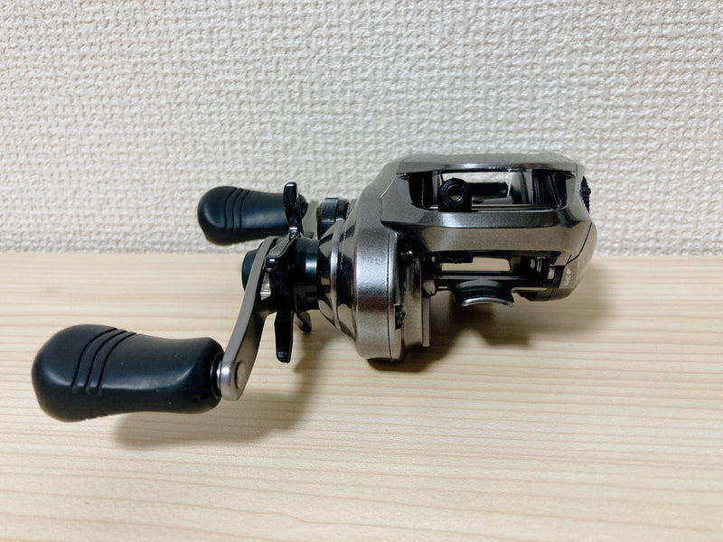 SHIMANO Baitcasting Reel 17 CHRONARCH MGL 150 XG Right Gear Ratio 8.1:1