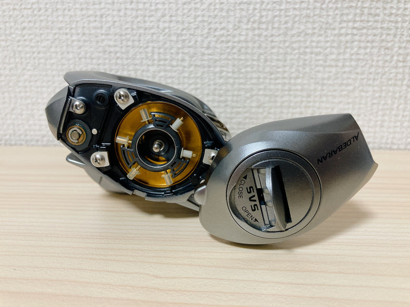 Shimano Baitcasting Reel 09 ALDEBARAN Mg Right Handed Gear Ratio 5.8:1 IN BOX