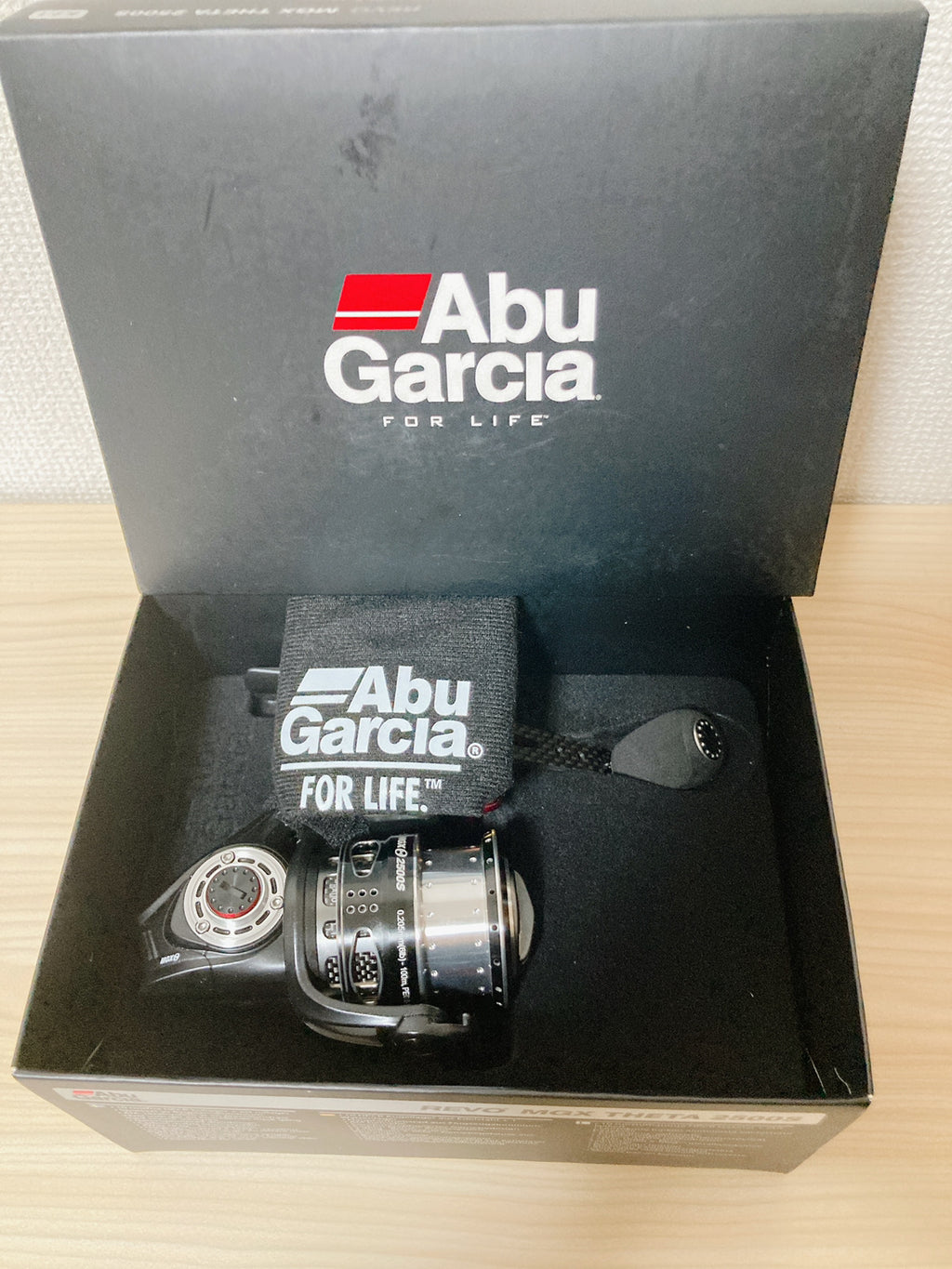 Abu Garcia #7 2500S REVO MGX THETA2500 Spinning Reel